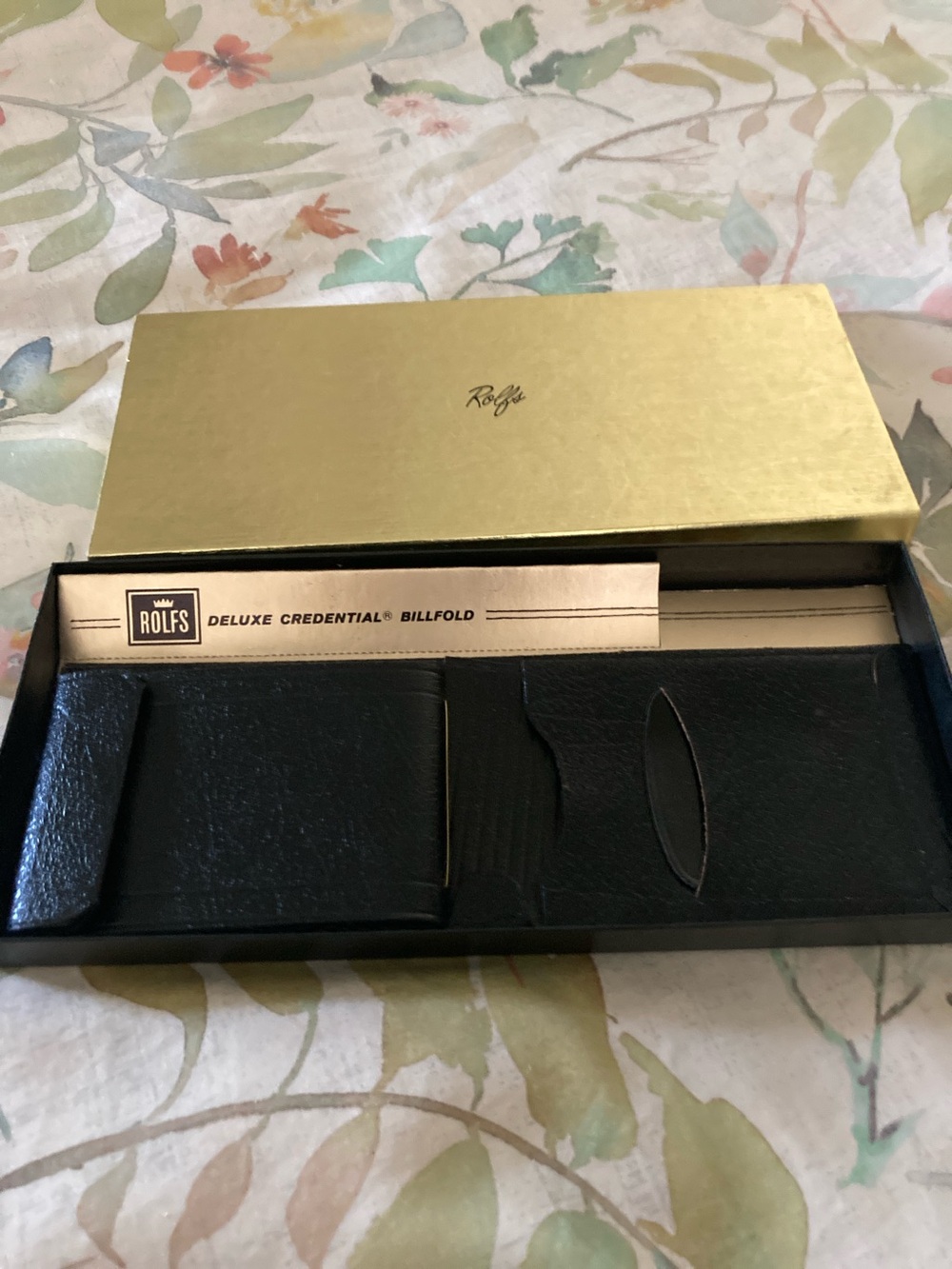Rolfs Black Leather Deluxe Credential Billfold with Gift Box